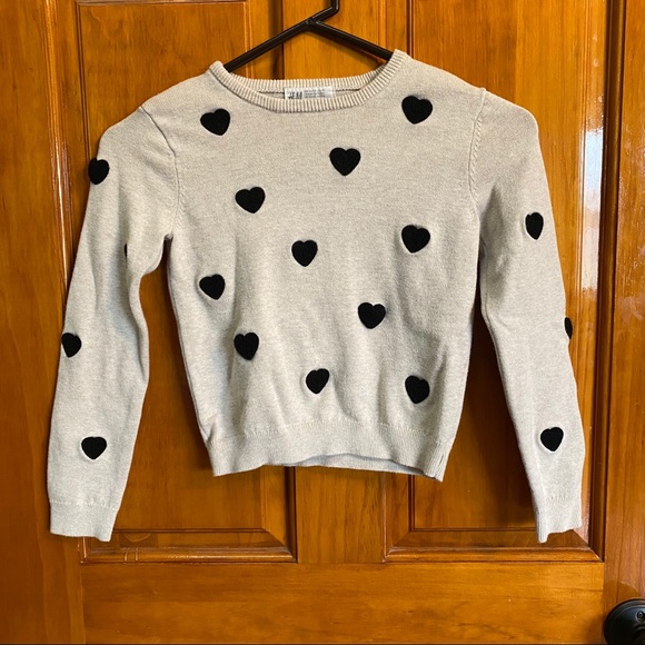 Sweater with hearts